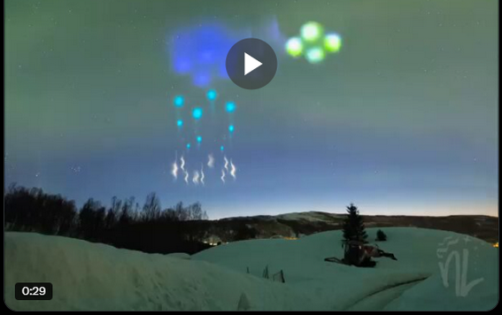 Avvistamento UFO in Svezia - Immagine dal filmato su X, @maniaUFO